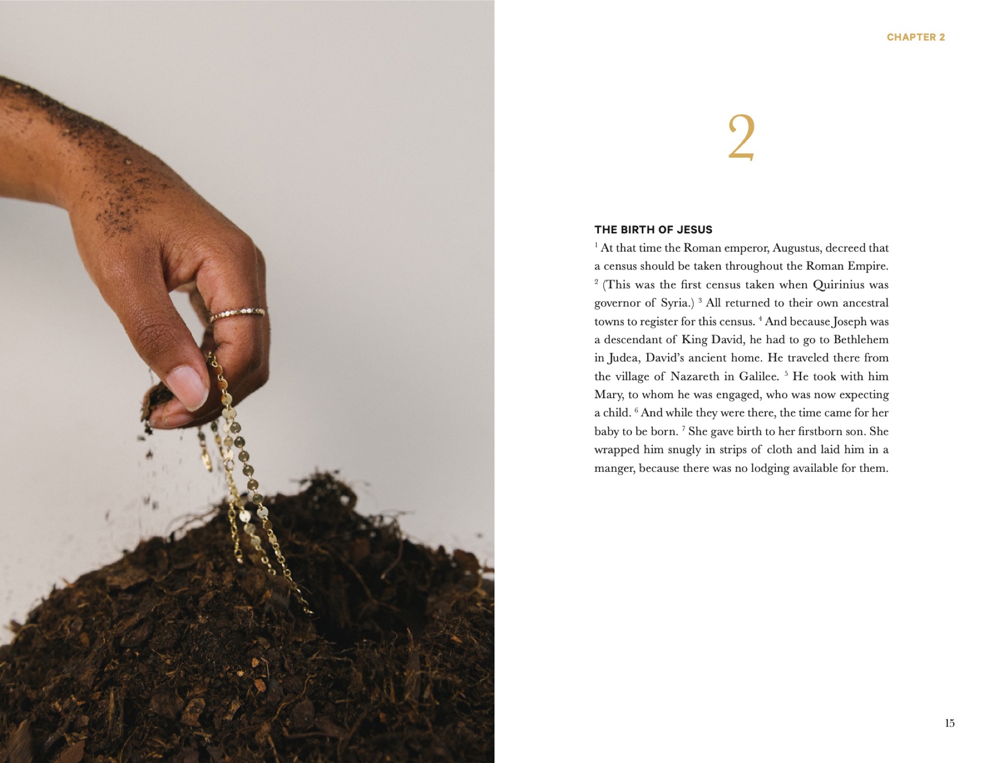 Mini Bibles: Interior spread, Luke pp. 14-15, chapter 2 opener, The Birth of Jesus, facing a full-page photograph